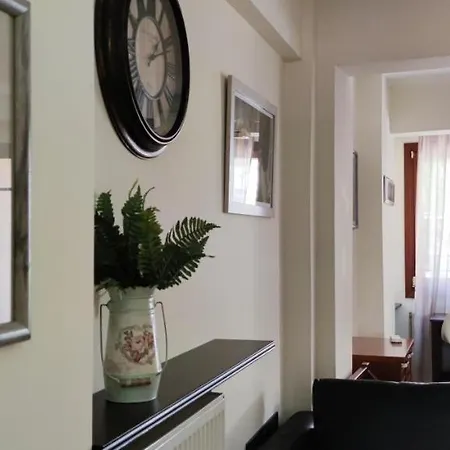 Kripis Apartment *